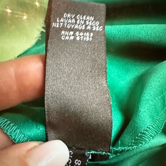 Vince Camuto sheath dress. - Picture 12 of 16